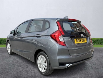 Used Honda Jazz 2019 for sale - 79470979: Photo