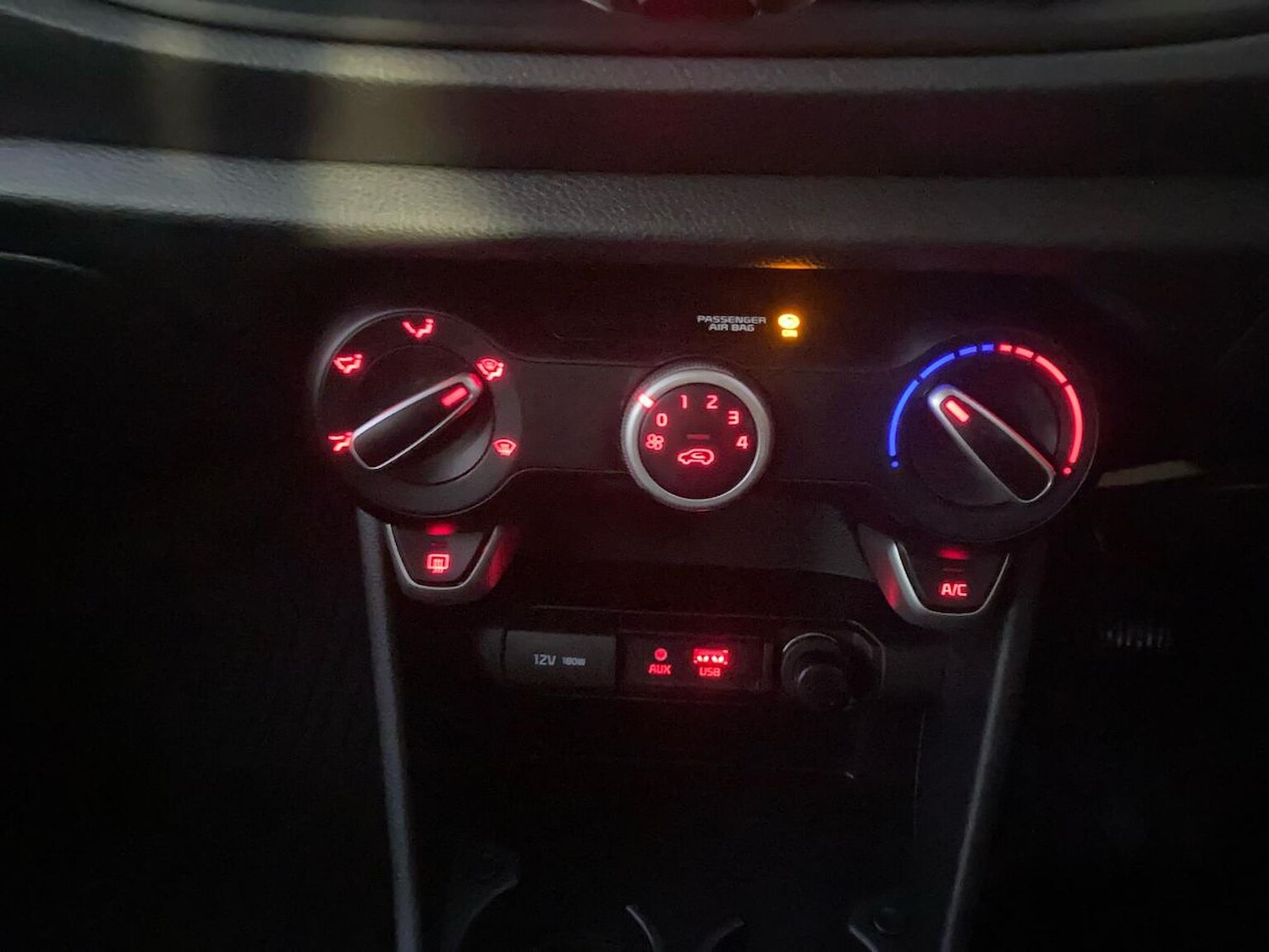 Used Kia Picanto 2018 for sale - 76510739: Photo 12