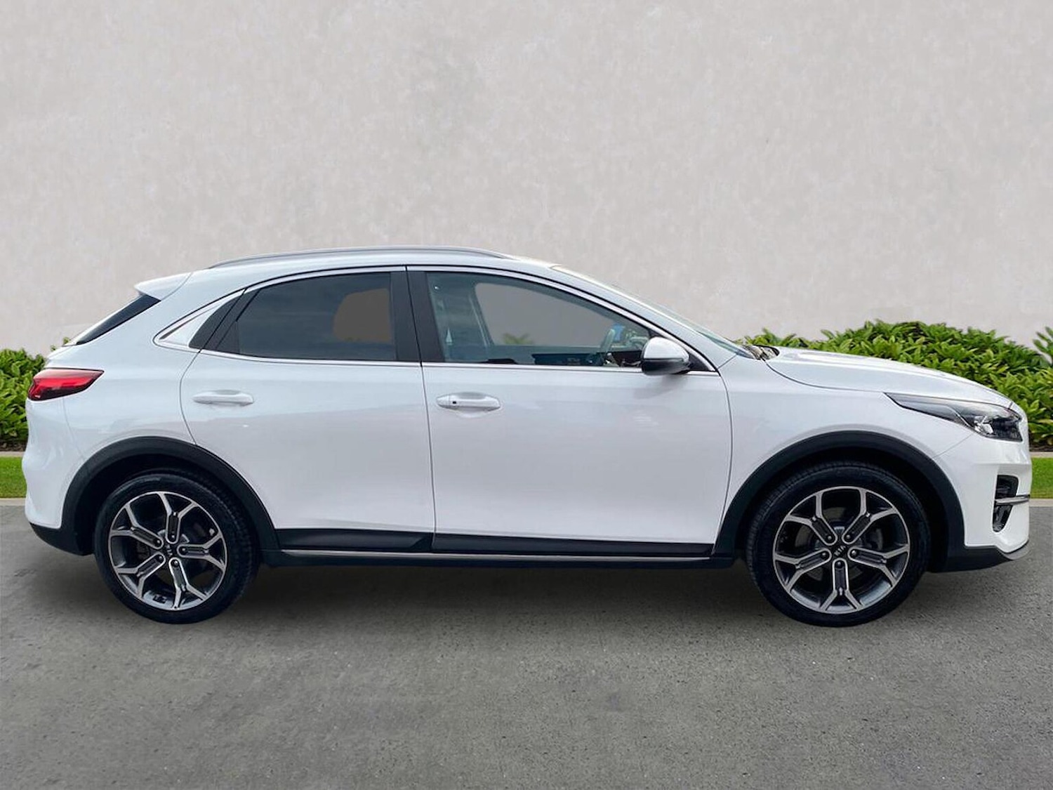 Used Kia XCeed 2020 for sale - 76357869: Photo 3