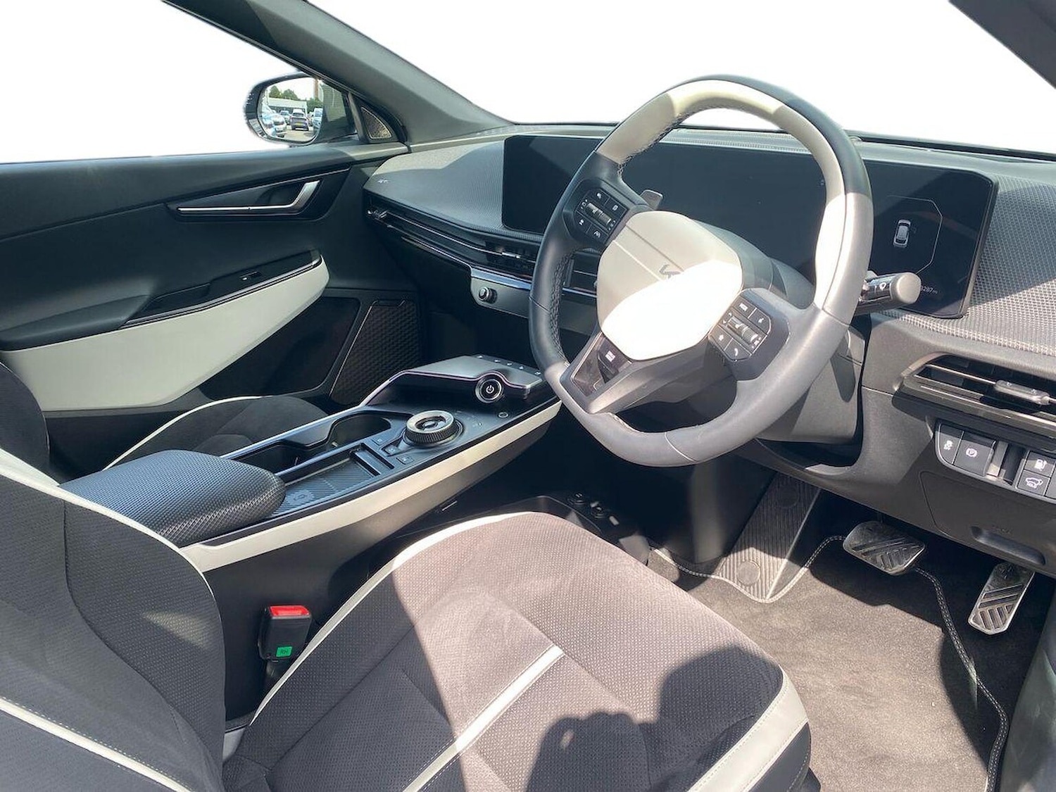 Used Kia EV6 2024 for sale - 76541918: Photo 15