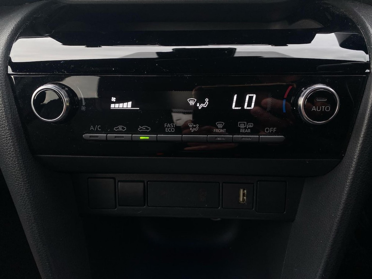 Used Toyota Yaris Cross 2023 for sale - 76076365: Photo 12