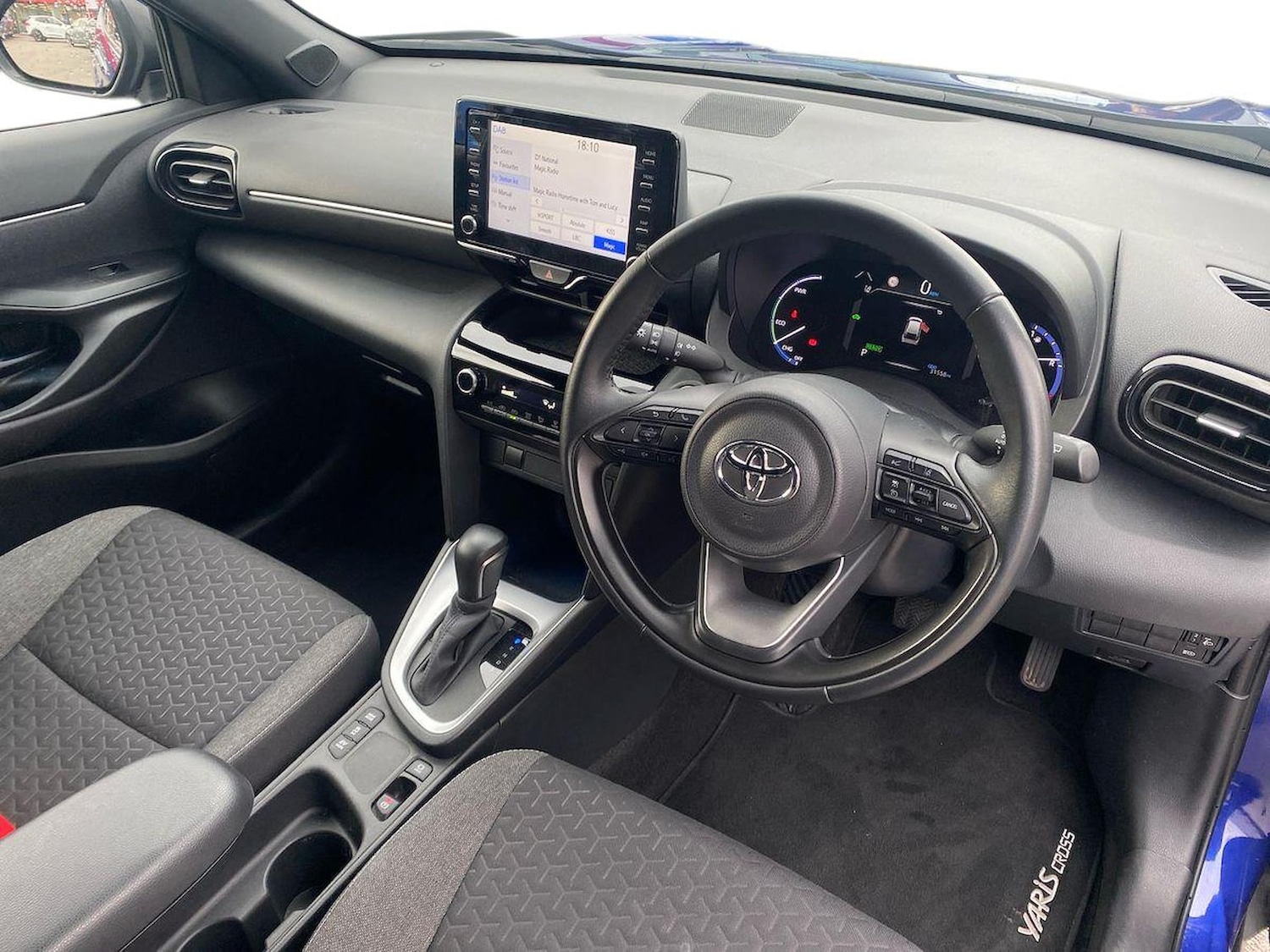 Used Toyota Yaris Cross 2023 for sale - 76076365: Photo 15