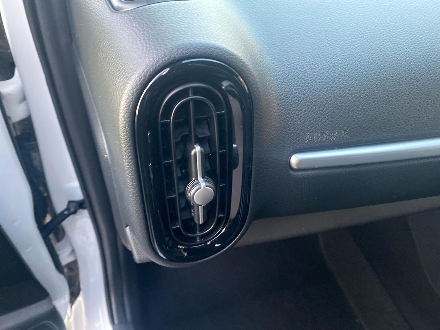 Used Kia Picanto 2024 for sale - 76963564: Photo 32