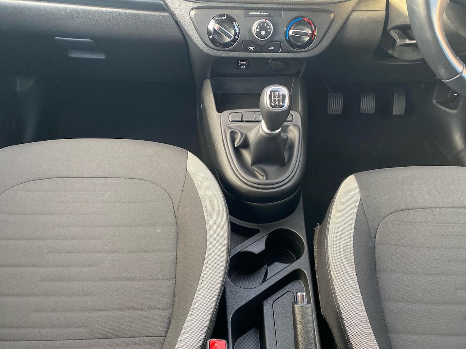 Used Hyundai i10 2022 for sale - 76911184: Photo 13