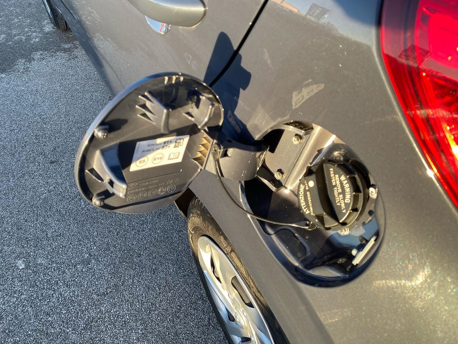 Used Hyundai i10 2022 for sale - 76911184: Photo 25