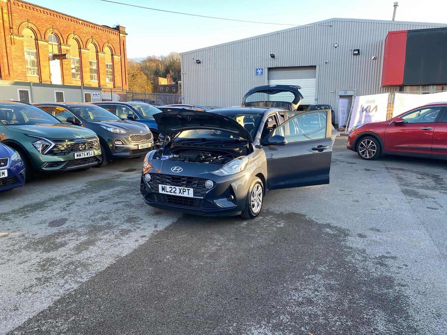 Used Hyundai i10 2022 for sale - 76911184: Photo 40