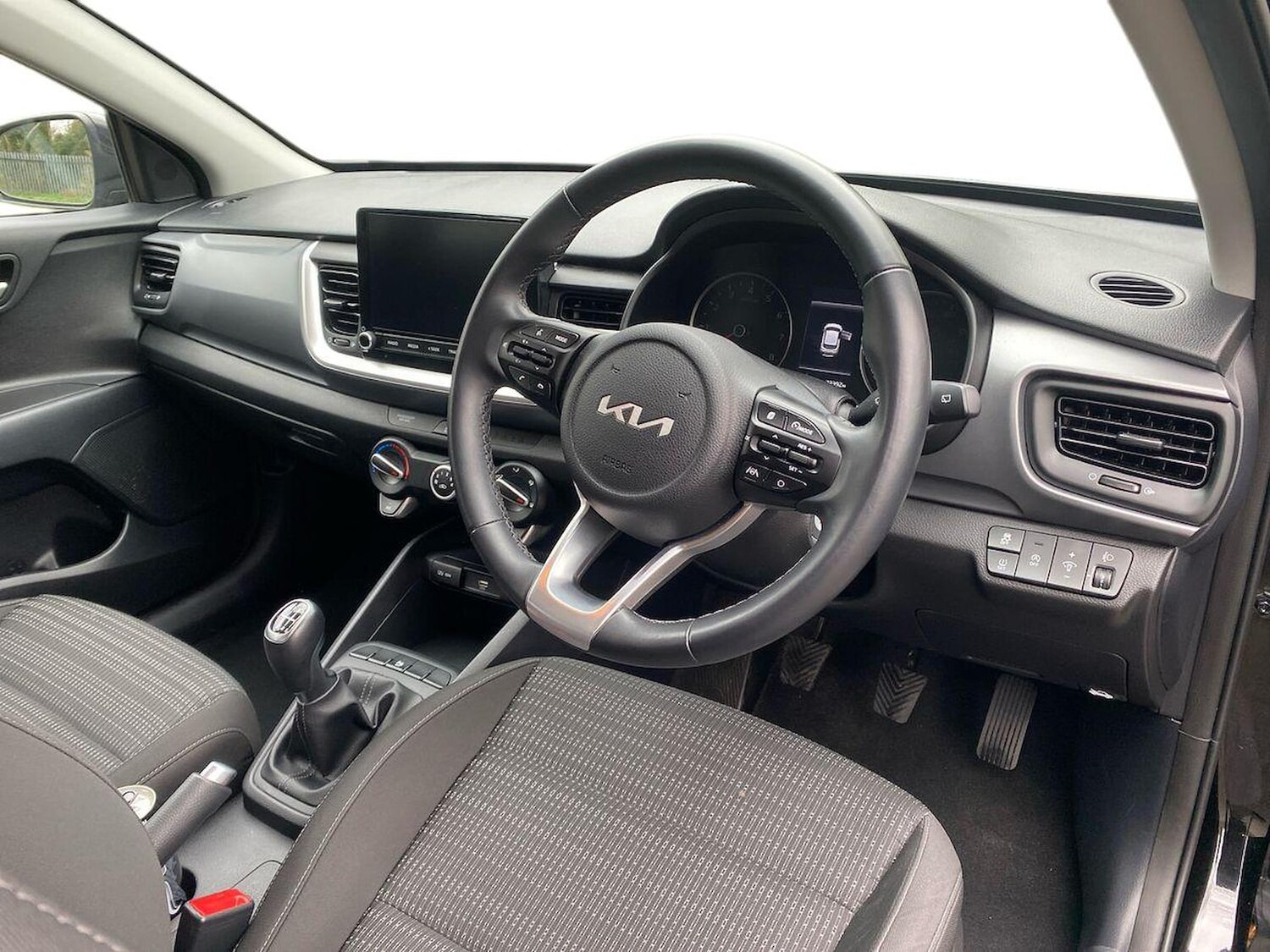 Used Kia Stonic 2023 for sale - 78193154: Photo 17