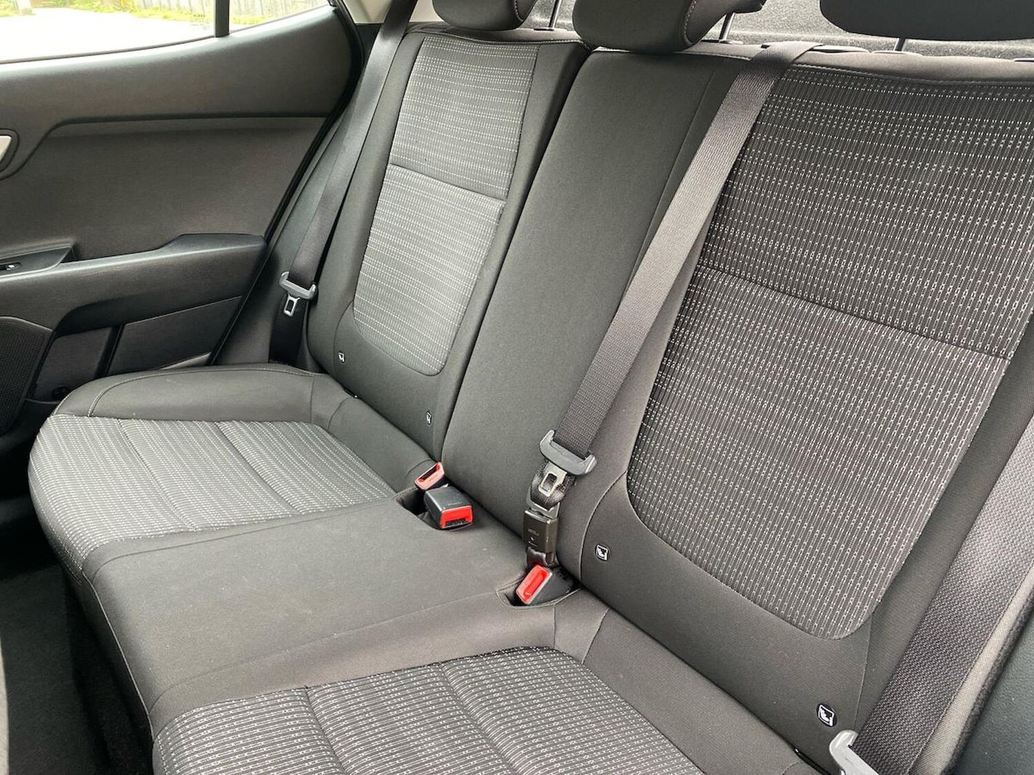 Used Kia Stonic 2023 for sale - 78193154: Photo 18