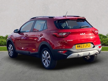Used Kia Stonic 2023 for sale - 75723680: Photo