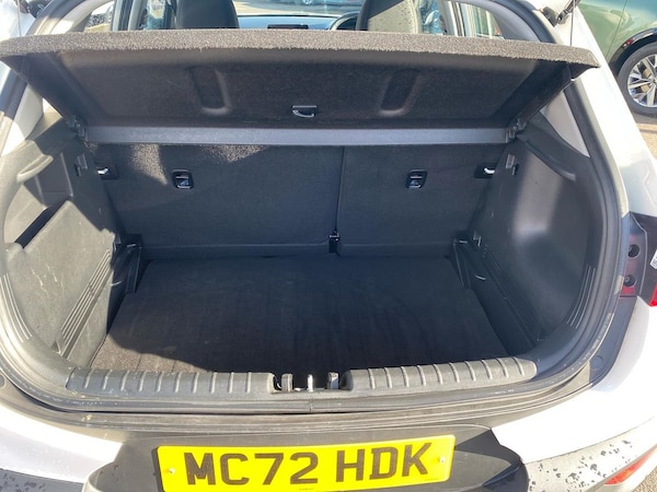 Used Kia Stonic 2023 for sale - 75723675: Photo 17