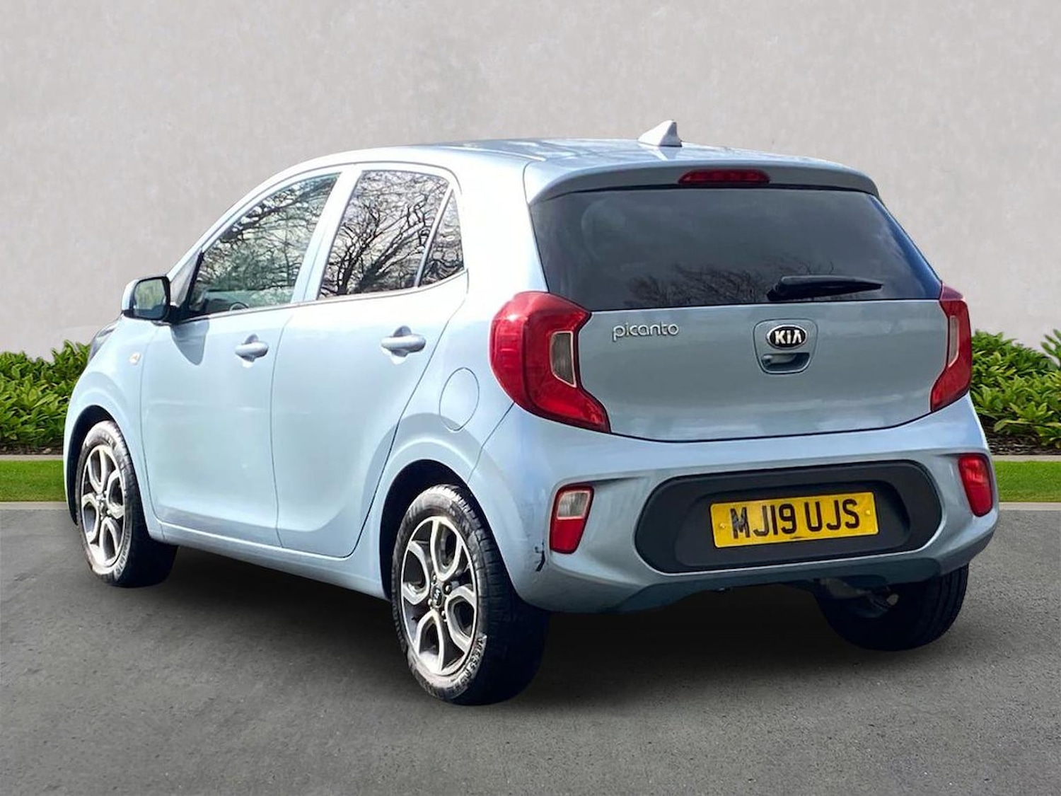 Used Kia Picanto 2019 for sale - 78192982: Photo 2