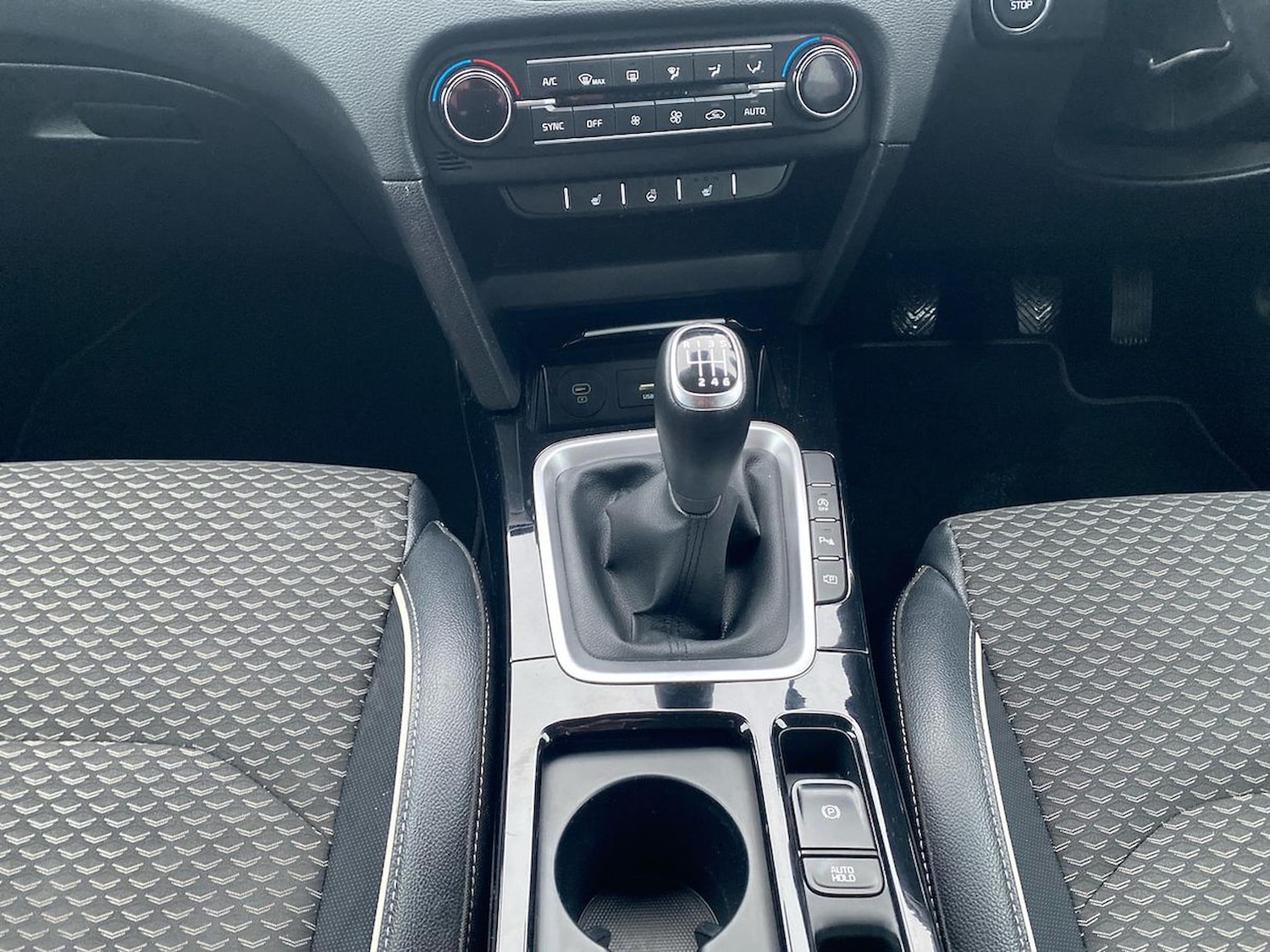 Used Kia XCeed 2022 for sale - 76559773: Photo 13