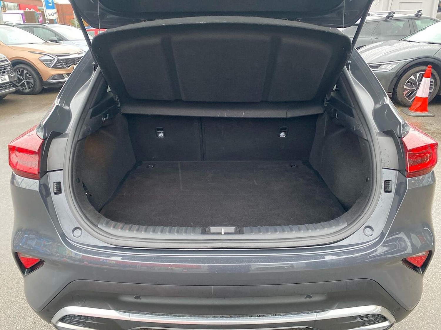 Used Kia XCeed 2022 for sale - 76559773: Photo 17