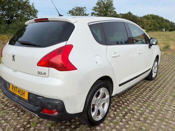 Used Peugeot 3008 2011 for sale - 79182944: Photo