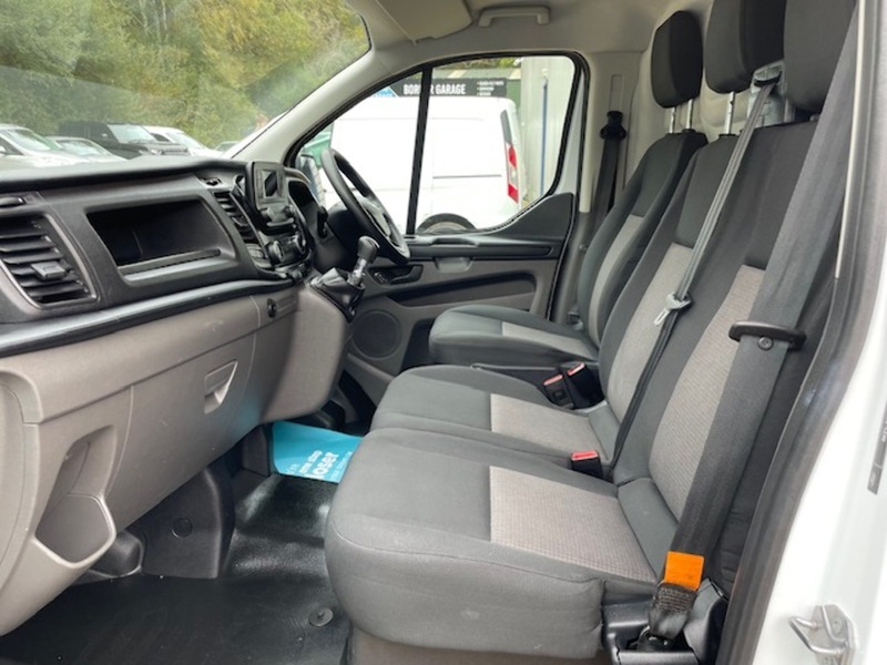 Used Ford Transit Custom 2023 for sale - 76274433: Photo 16