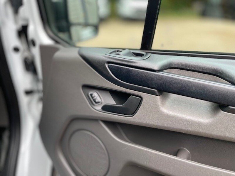 Used Ford Transit Custom 2023 for sale - 76274433: Photo 25