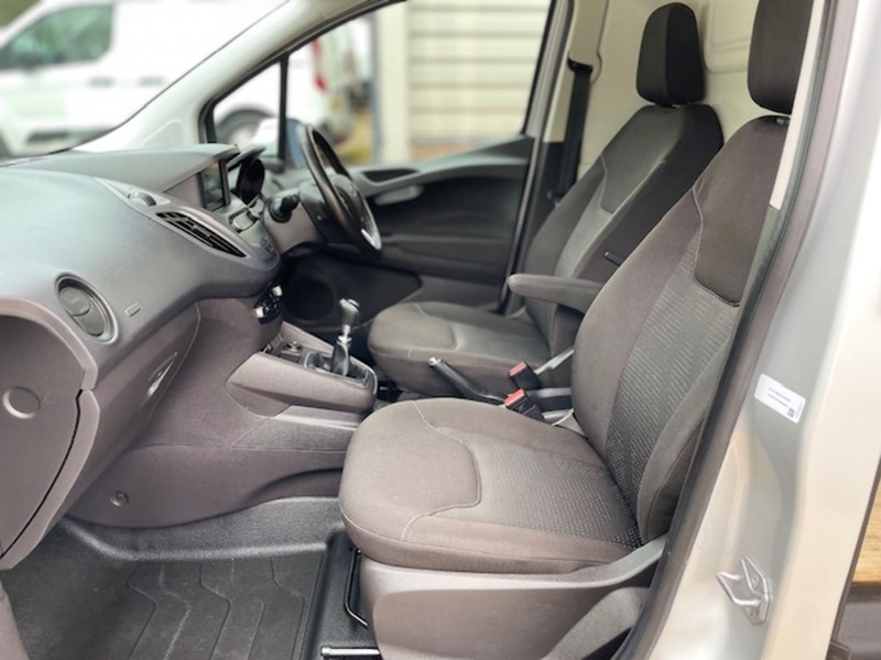 Used Ford Transit Courier 2022 for sale - 76320139: Photo 16