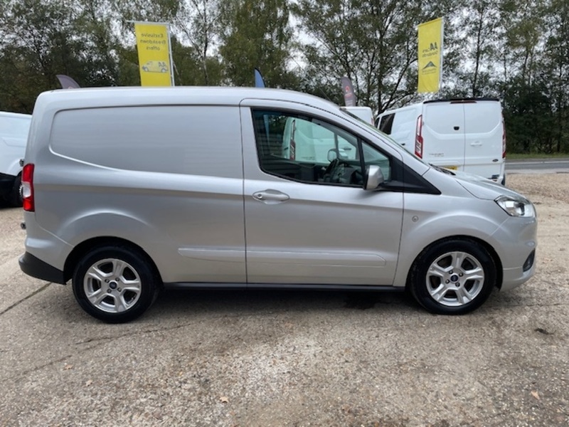 Used Ford Transit Courier 2022 for sale - 76320139: Photo 4
