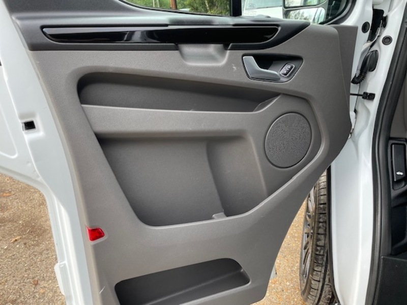 Used Ford Transit Custom 2022 for sale - 76133033: Photo 15