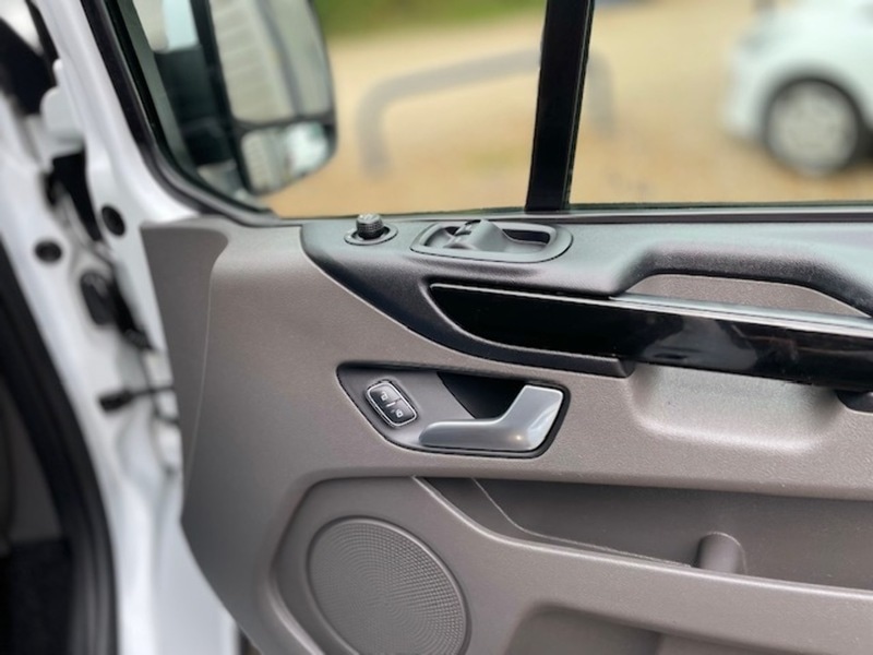 Used Ford Transit Custom 2022 for sale - 76133033: Photo 32