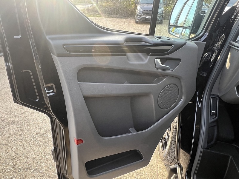 Used Ford Transit Custom 2023 for sale - 78091923: Photo 41