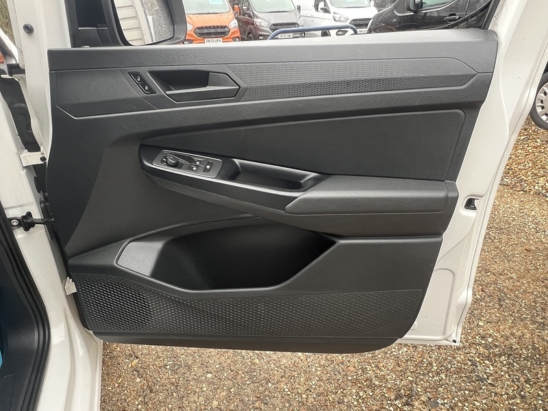 Used Volkswagen Caddy Maxi 2021 for sale - 77591389: Photo 44