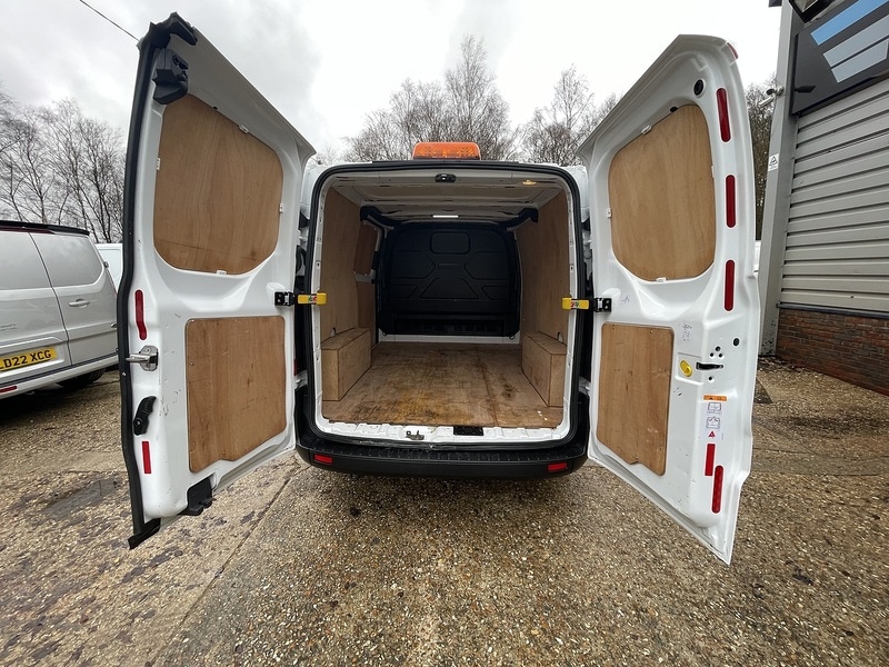 Used Ford Transit Custom 2022 for sale - 76918035: Photo 32