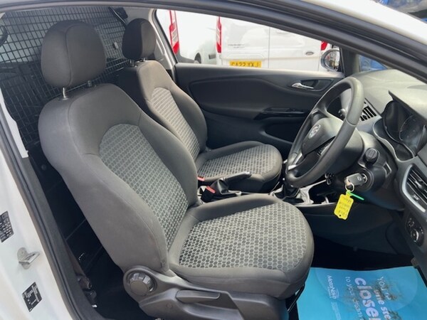 Used Vauxhall Corsa Van 2018 for sale - 75586021: Photo 20