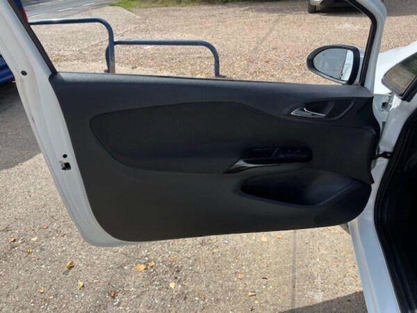 Used Vauxhall Corsa Van 2018 for sale - 75586021: Photo 26