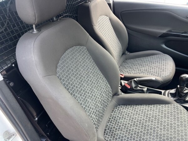 Used Vauxhall Corsa Van 2018 for sale - 75586021: Photo 31