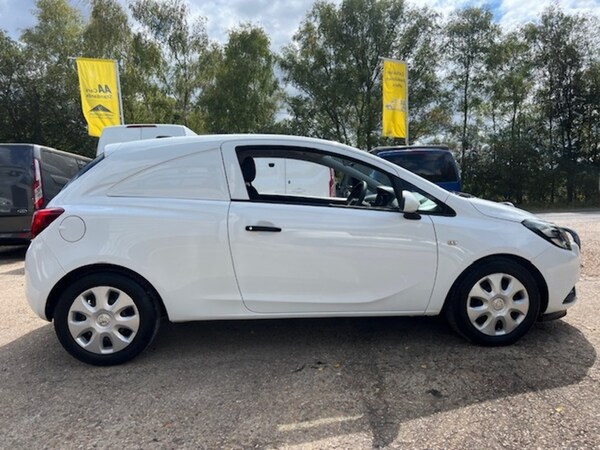 Used Vauxhall Corsa Van 2018 for sale - 75586021: Photo 5