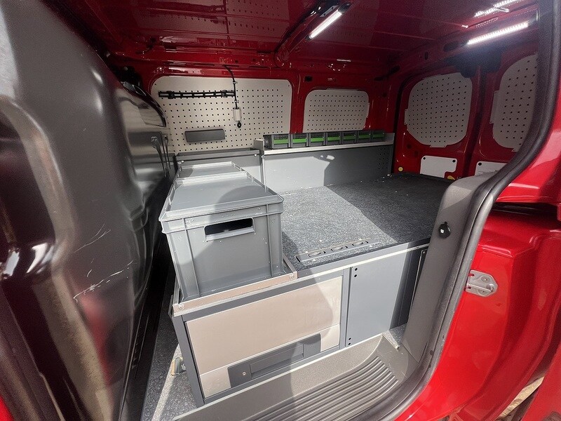 Used Ford Transit Connect 2020 for sale - 77765971: Photo 37