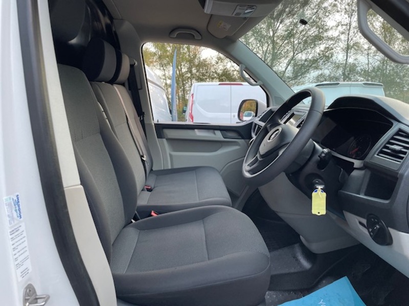 Used Volkswagen Transporter 2019 for sale - 76496976: Photo 28