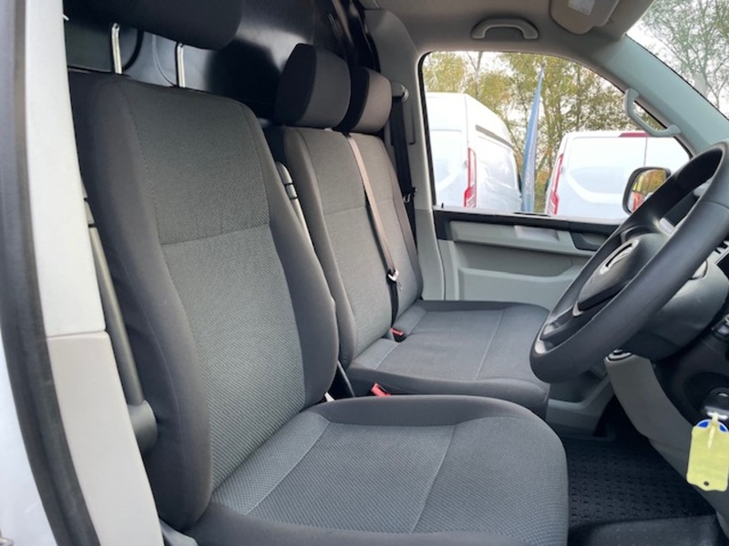 Used Volkswagen Transporter 2019 for sale - 76496976: Photo 29