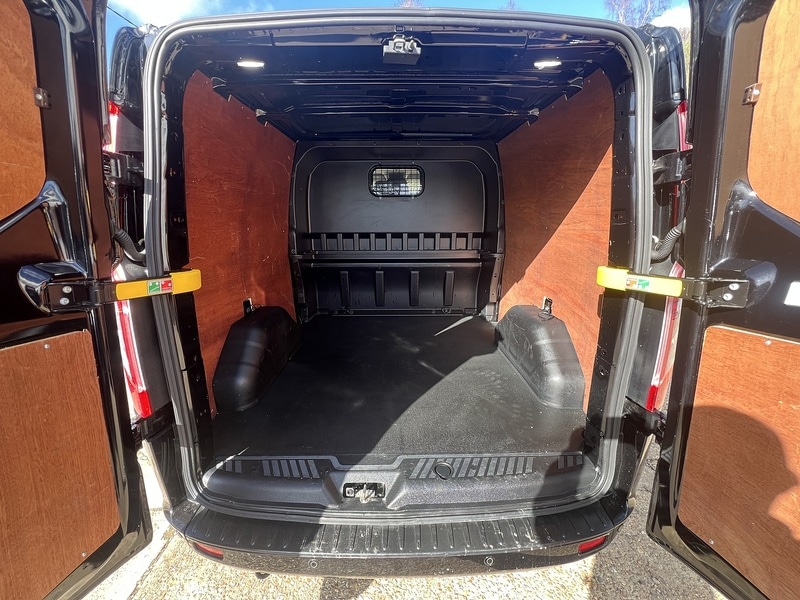 Used Ford Transit Custom 2022 for sale - 77920938: Photo 31