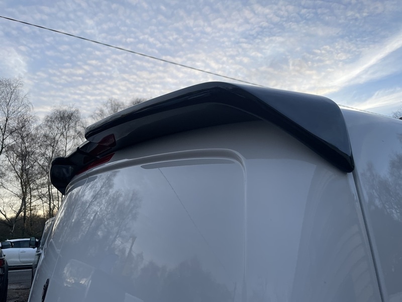 Used Volkswagen Transporter 2022 for sale - 76877308: Photo 25