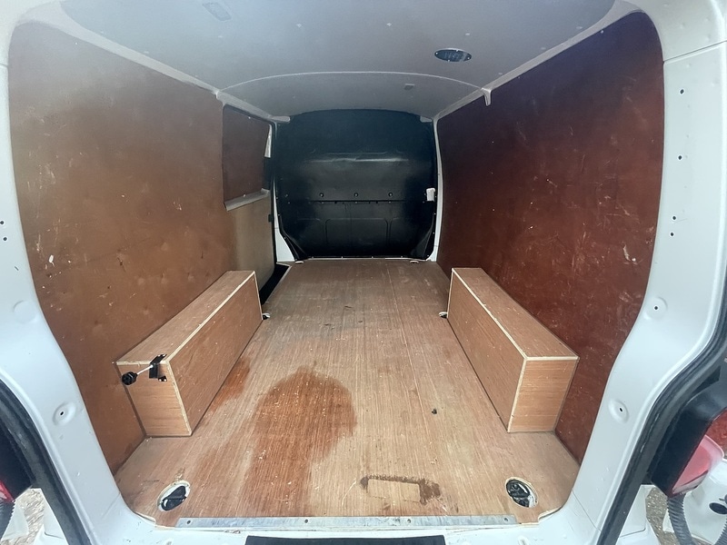 Used Volkswagen Transporter 2022 for sale - 76877308: Photo 30