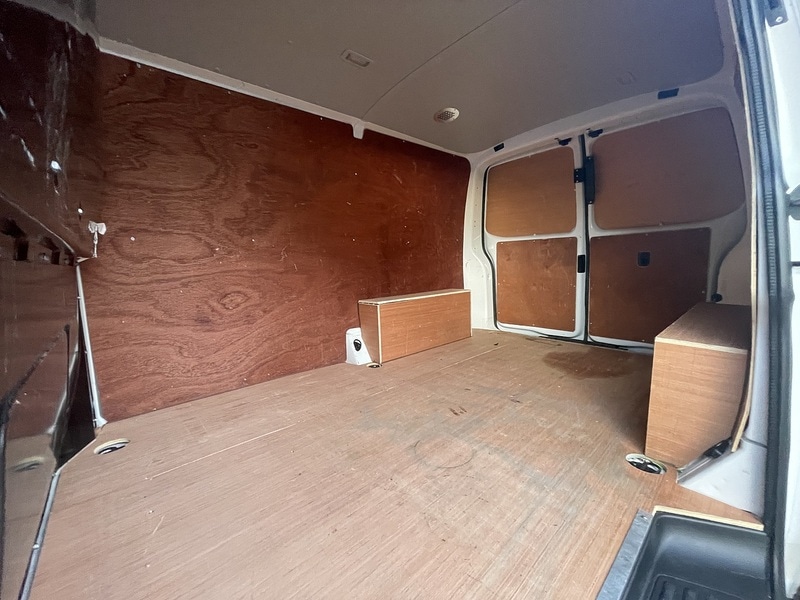 Used Volkswagen Transporter 2022 for sale - 76877308: Photo 36