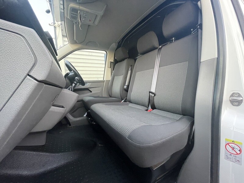 Used Volkswagen Transporter 2022 for sale - 76877308: Photo 39