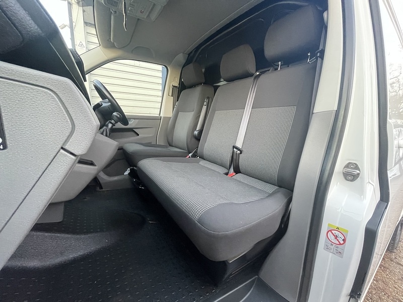 Used Volkswagen Transporter 2022 for sale - 76877308: Photo 41