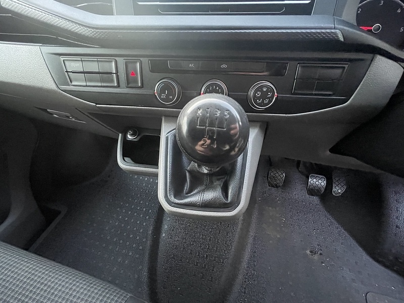 Used Volkswagen Transporter 2022 for sale - 76877308: Photo 55
