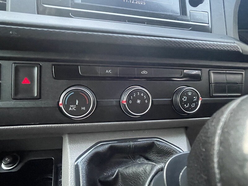 Used Volkswagen Transporter 2022 for sale - 76877308: Photo 56
