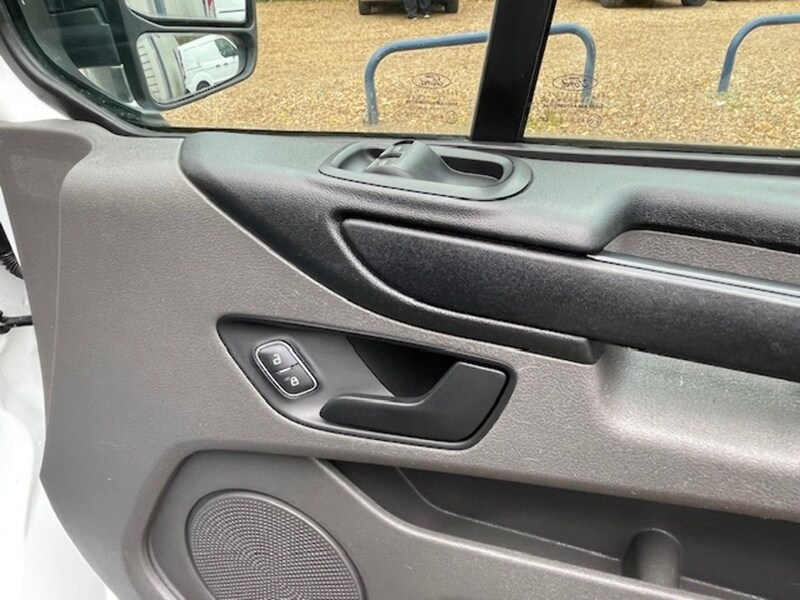 Used Ford Transit Custom 2018 for sale - 76464433: Photo 25