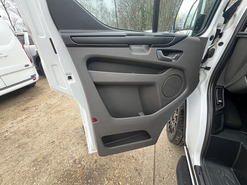 Used Ford Transit Custom 2018 for sale - 77681402: Photo 46