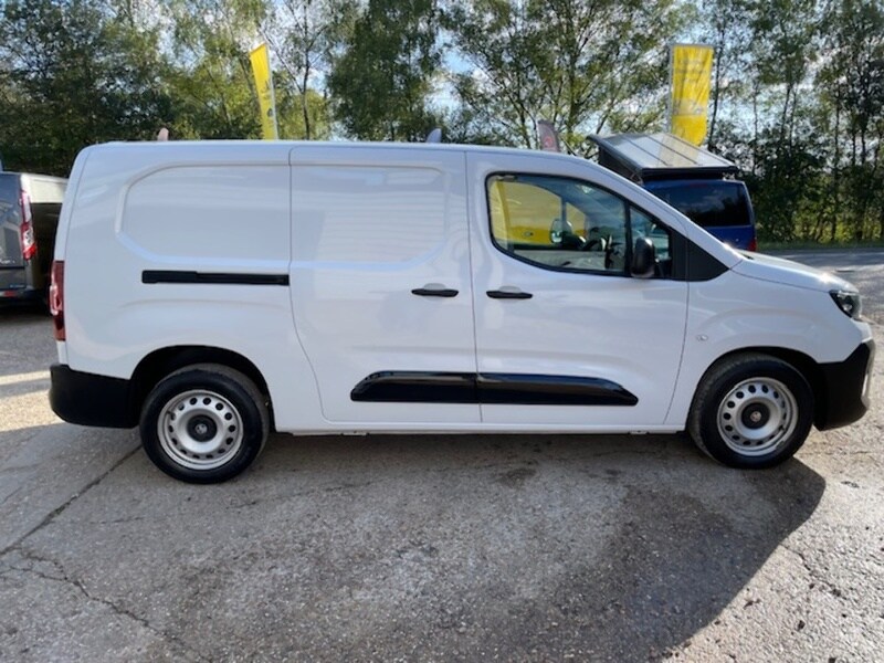 Used Vauxhall Combo 2024 for sale - 76039953: Photo 4