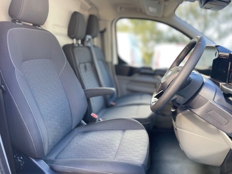 Used Ford Transit Custom 2024 for sale - 76364435: Photo 30