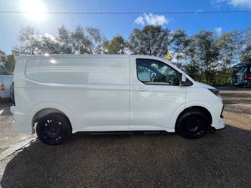 Used Ford Transit Custom 2024 for sale - 76364435: Photo 4
