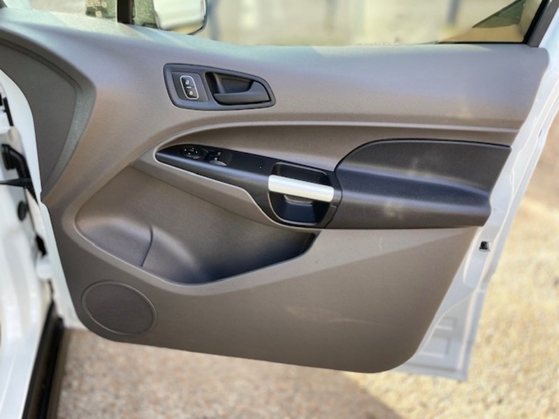 Used Ford Transit Connect 2018 for sale - 77384744: Photo 25