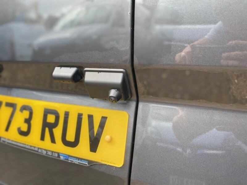 Vehicle 21