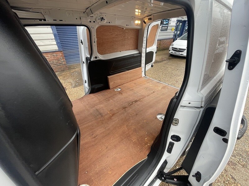 Used Peugeot Partner 2019 for sale - 76877313: Photo 30